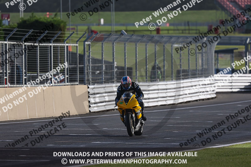 enduro digital images;event digital images;eventdigitalimages;no limits trackdays;peter wileman photography;racing digital images;snetterton;snetterton no limits trackday;snetterton photographs;snetterton trackday photographs;trackday digital images;trackday photos